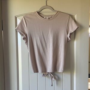 💙2/$5 No Frills T Shirt